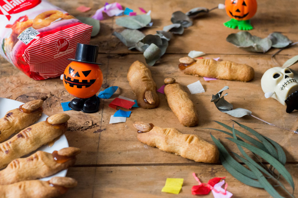 Receta de Halloween de dedos de bruja