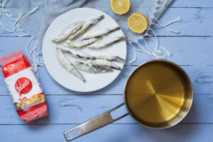 Boquerones fritos con mayonesa de puerros